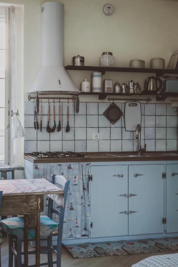 Un Letto Nel Cortile Apartment Bereguardo Bagian luar foto