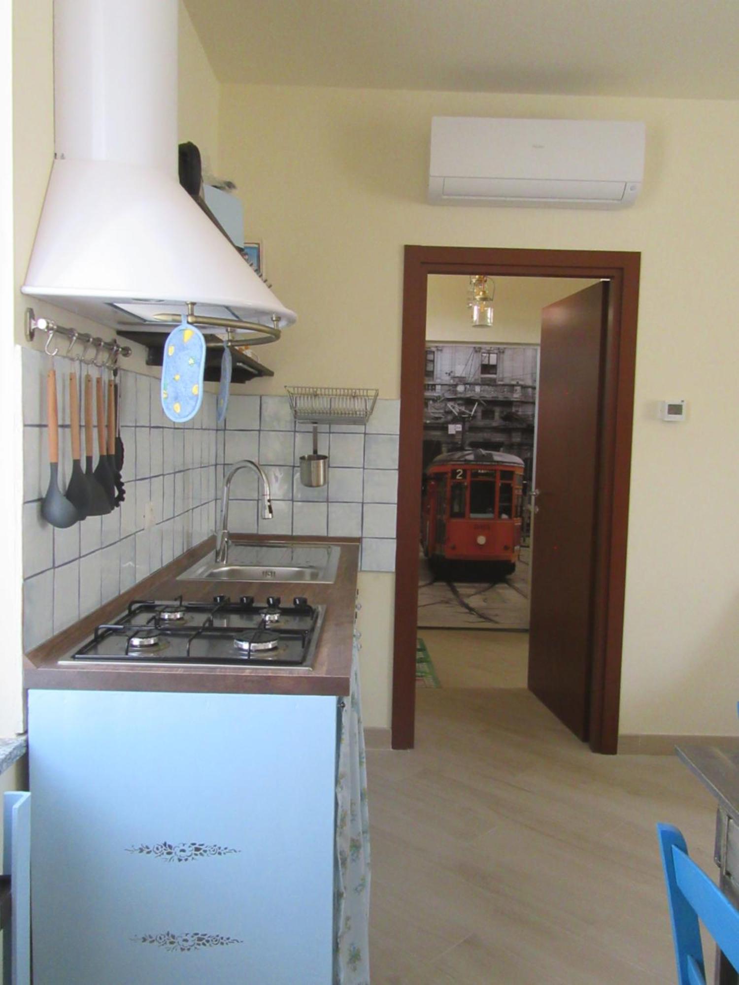 Un Letto Nel Cortile Apartment Bereguardo Bagian luar foto